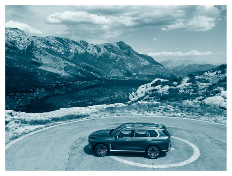 Illustration for article titled I Dare You To Look At More Pictures Of The Unsettling BMW X7
